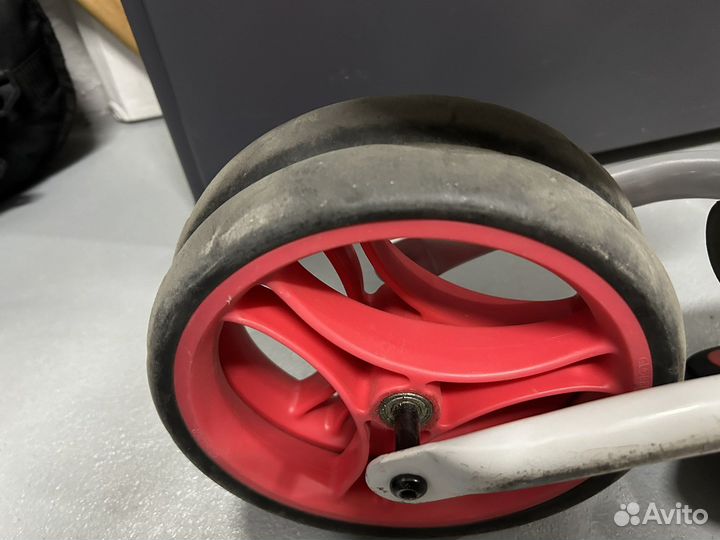 Беговел globber