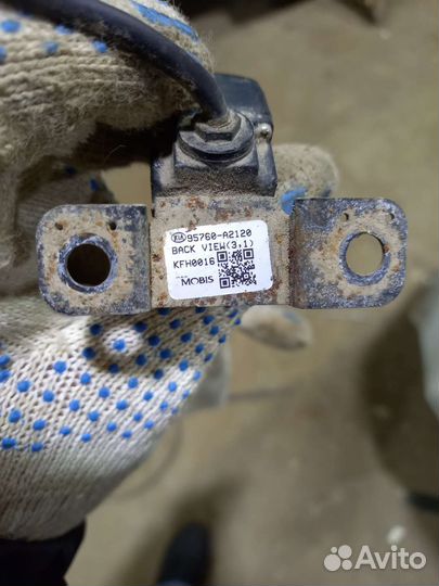 Камера заднего вида kia