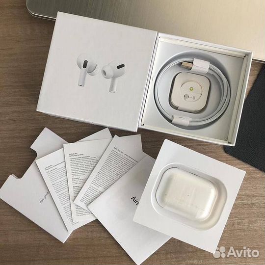 Наушники AirPods Pro 2: Погружение в мир музыки