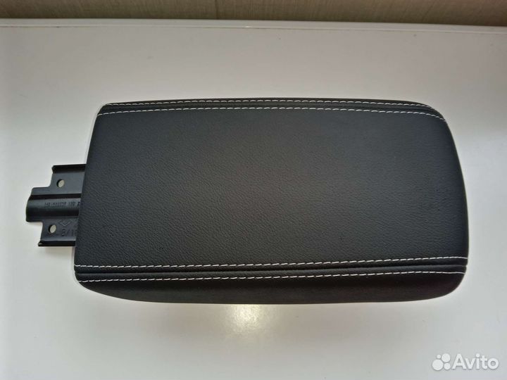 Крышка подлокотника Р