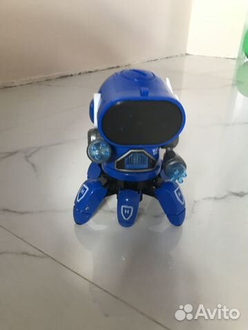 Детские вещи,ходунки,коляски,ванночки,игрушки