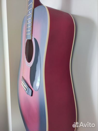 Акустическая гитара