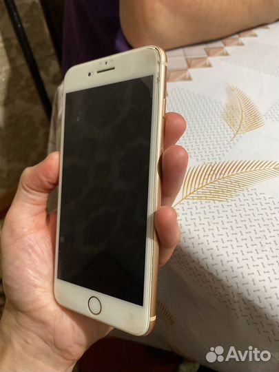Телефон iPhone 8 plus