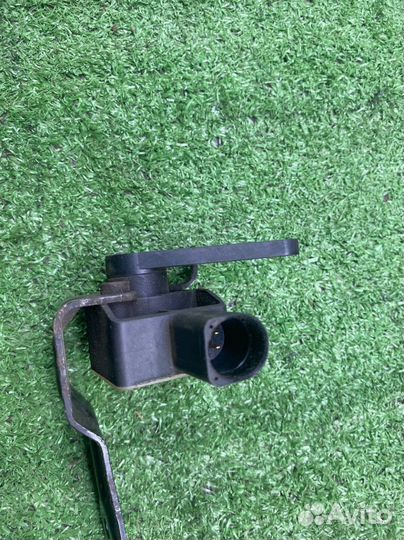 Датчик кузова просвета VAG 4872