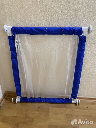 Загородка на проём двери