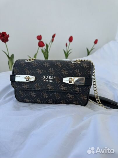 Сумка Guess Zadie