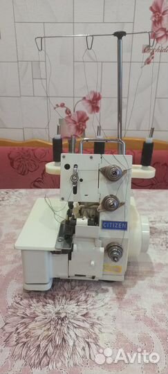 Продам оверлок