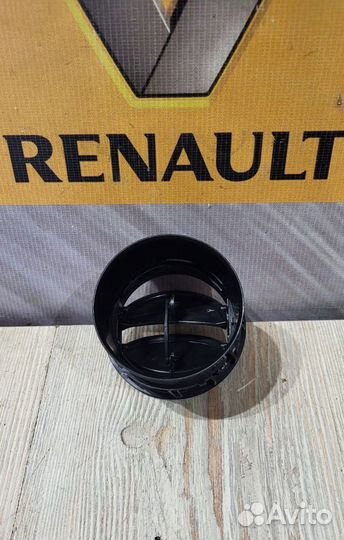 Дефлектор Воздуховод печки Renault logan