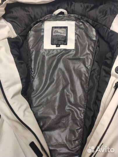 Горнолыжный сноубордический костюм