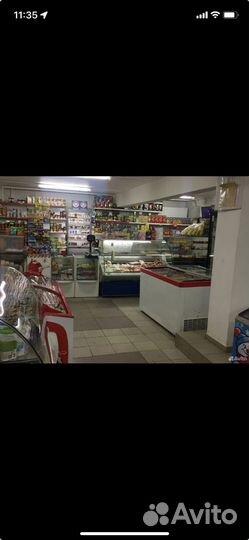 Продавец в продуктовый магазин