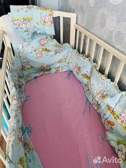Продам бортики в кроватку
