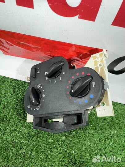 Блок управление печкой Renault Logan 1