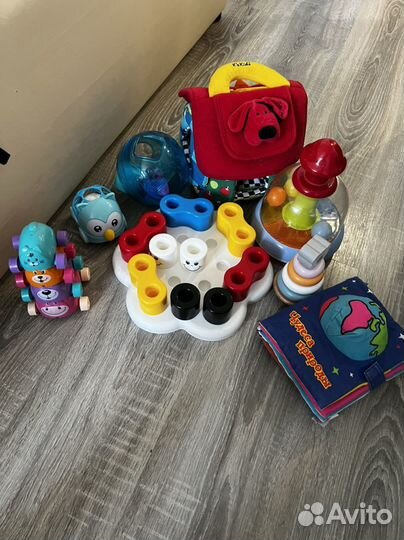 Детские развивающие игрушки пакетом