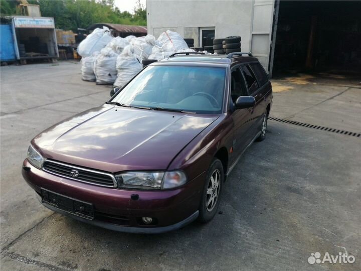 Разбор на запчасти Subaru Legacy (B11) 1994-1998