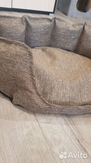 Лежанка для кошек и собак 60х40см. Новая