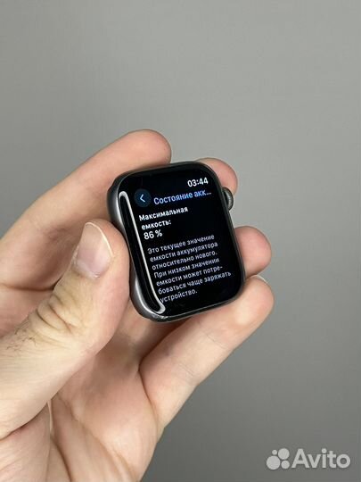 Apple Watch series 4 44mm АКБ-86% хорошие