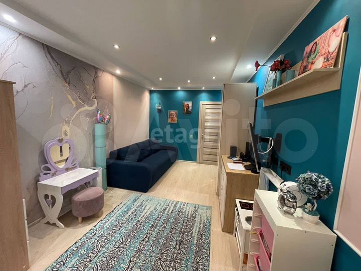 2-к. квартира, 62 м², 15/17 эт.