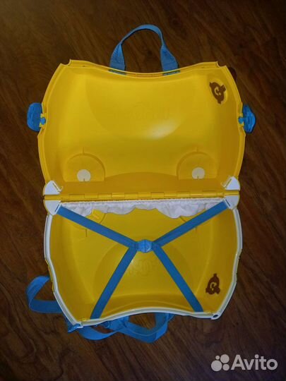 Детский чемодан trunki