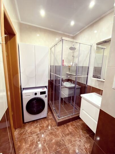 2-к. квартира, 60 м², 11/17 эт.