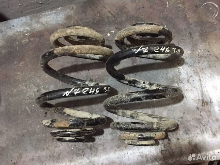 Пружины задние