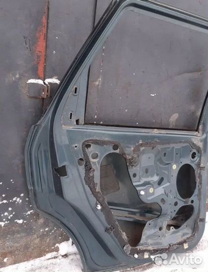 Дверь задняя левая Ford Focus 1 1998-2004