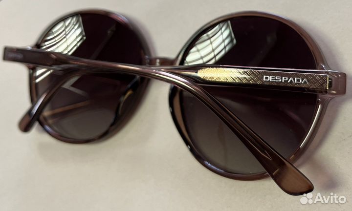 Солнцезащитные очки desplol