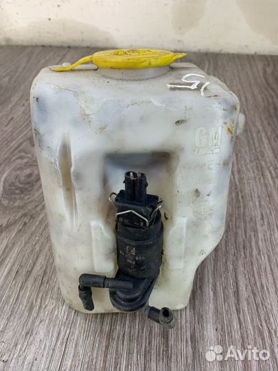 Бачок омывателя Opel Corsa C 2000-2009