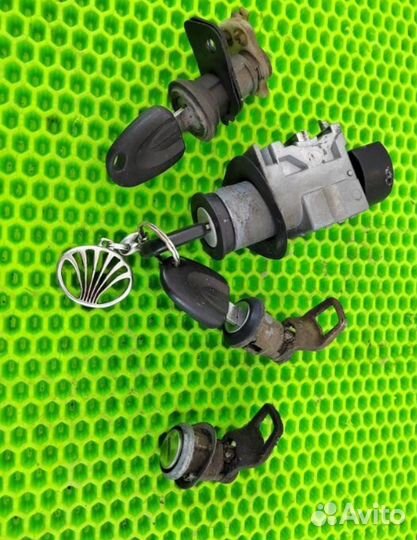 Замок зажигания в сборе Daewoo Nexia N150