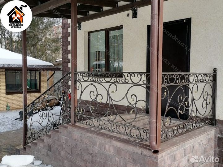 Кованые перила на крыльцо