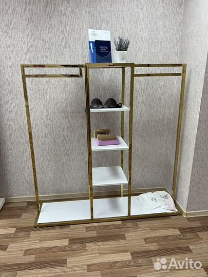 Стойка для одежды напольная