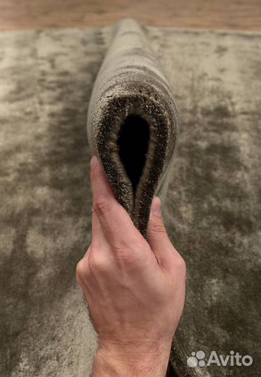 Предмет интерьера - уникальный ковёр Ligne Pure