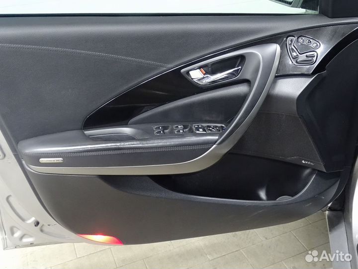 Hyundai Grandeur 3.0 AT, 2012, 240 427 км