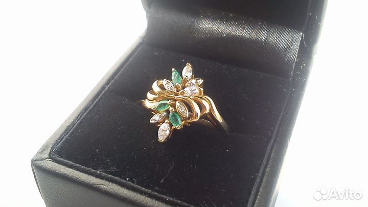Золотое Кольцо с природными Изумрудами. Новое