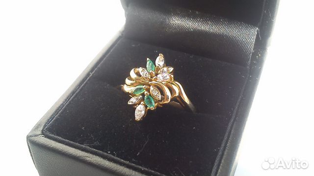 Золотое Кольцо с природными Изумрудами. Новое