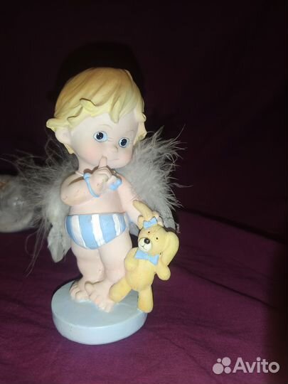 Статуэтки, фигурки, сувениры