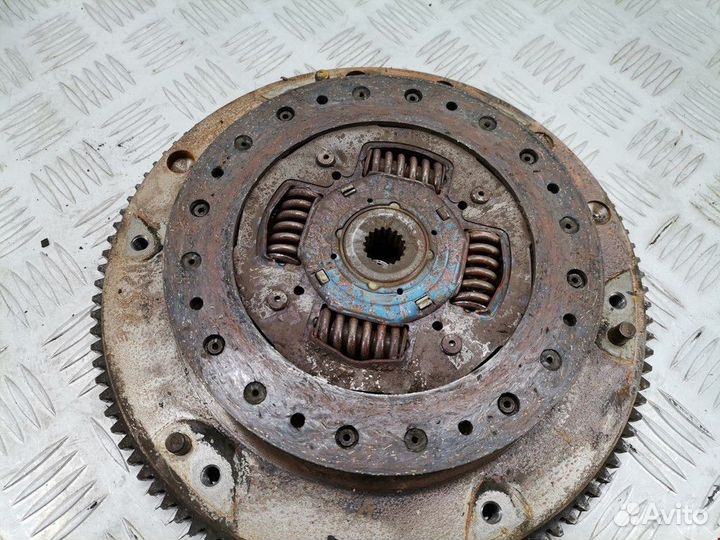 Маховик Suzuki Ignis (FH) 2001