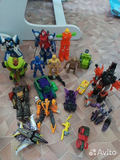 Игрушки трансформеры