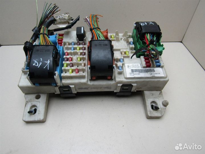 Блок предохранителей Ford Focus II 2005-2008