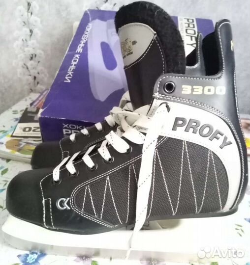 Коньки хоккейные в отличном состоянии, 43 размер