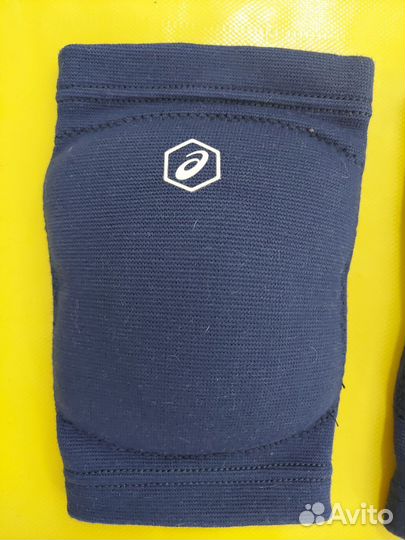 Наколенники для волейбола