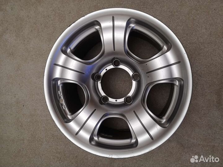 Диск литой R6