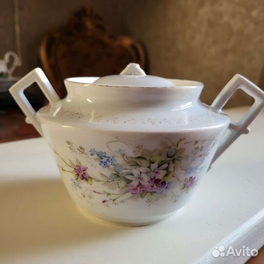 Сахарница фабрики Т-ва М.С. Кузнецова