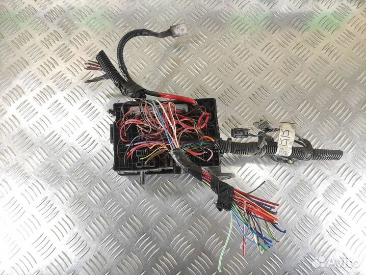 Блок предохранителей моторный Chevrolet Lanos 2004