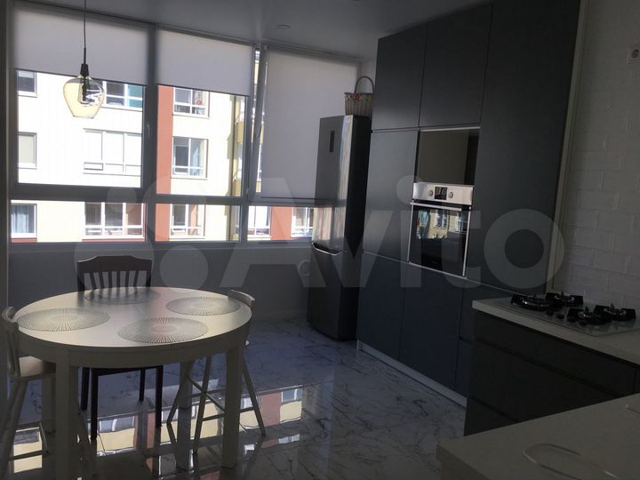 2-к. квартира, 57 м², 5/9 эт.