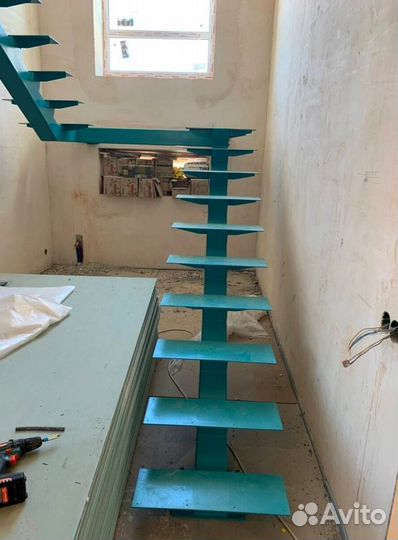 Перила деревянные для лестниц