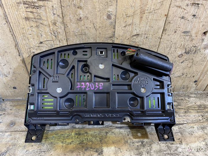 Панель приборов Opel Astra H бензин 772038