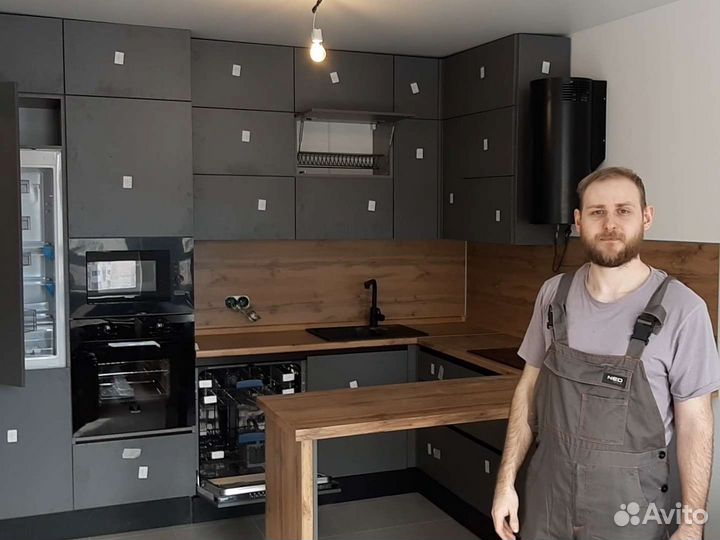 Сборка и ремонт мебели в Калуге. Мастер Илья