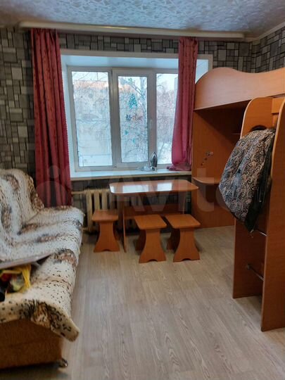 Комната 13 м² в 1-к., 3/5 эт.