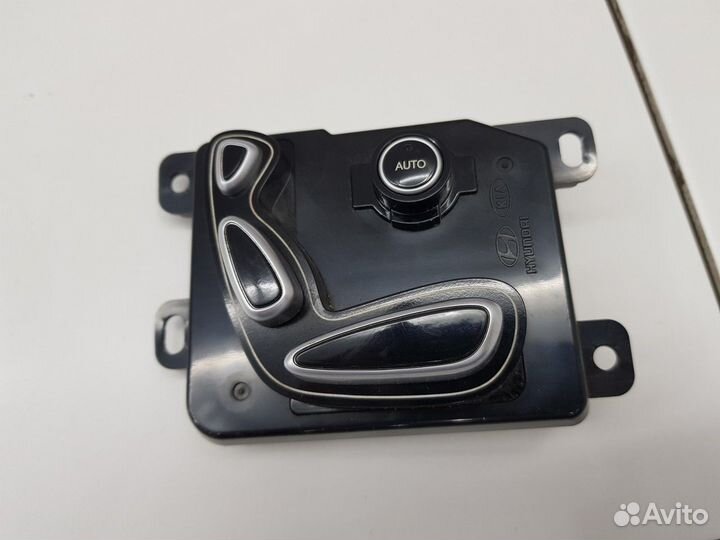 Блок управления сиденьем задний левым