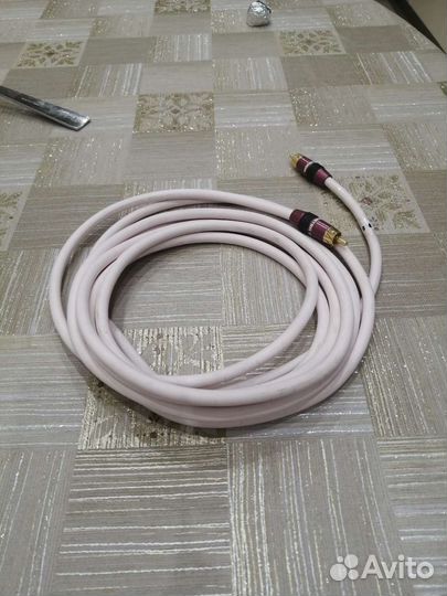 Monster cable monster bass 400